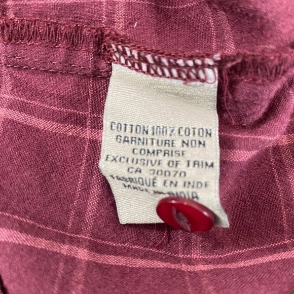 𝅺LOIS Jeans & Jackets single stitch long sleeve button up shirt - Picture 3 of 4